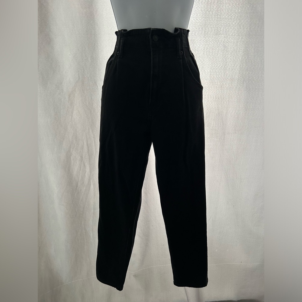 Black Bag Waist Straight Leg Jeans — Size 6